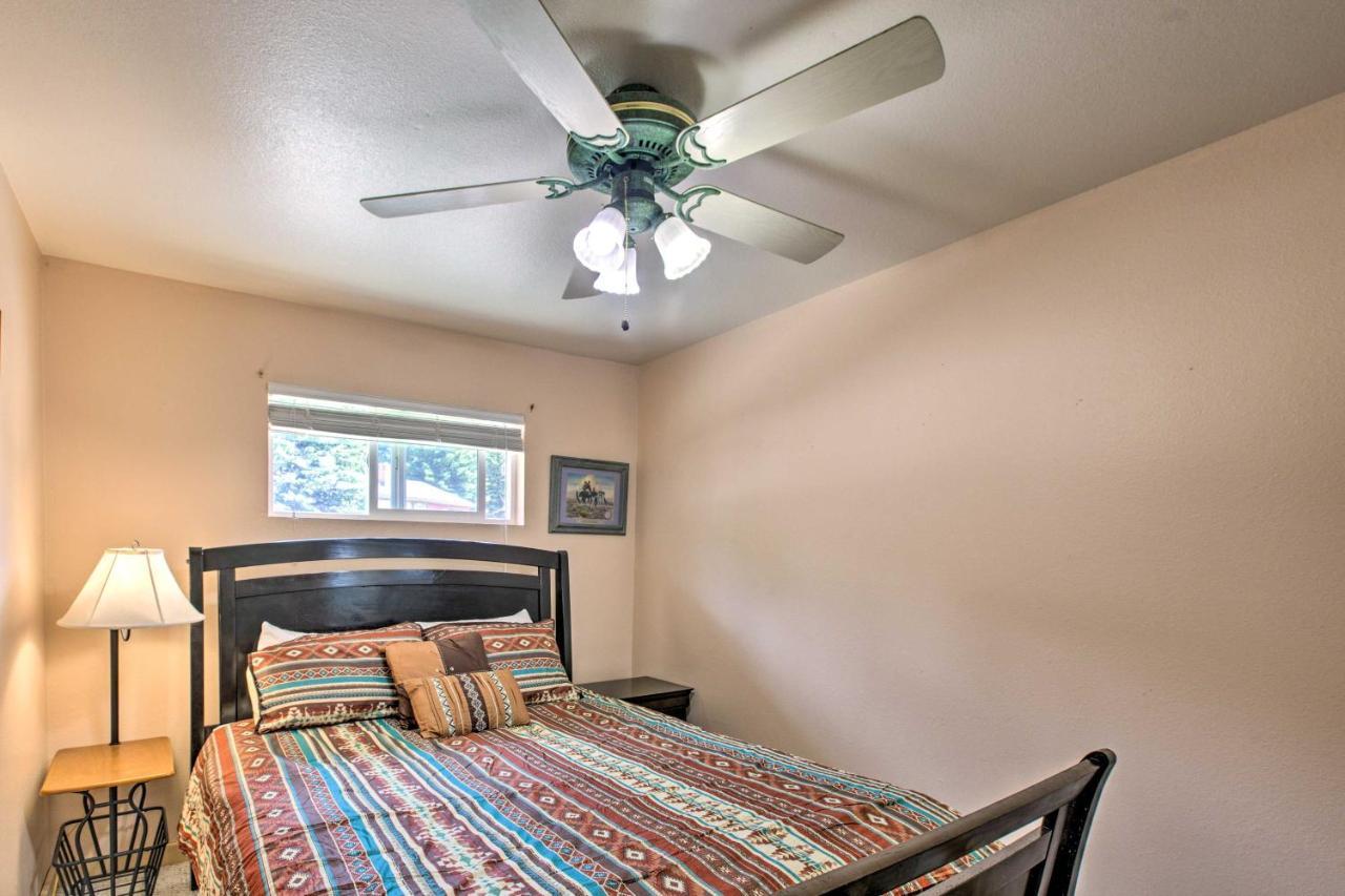 Red River Ski Condo on Main St - Mtn View! Exterior foto